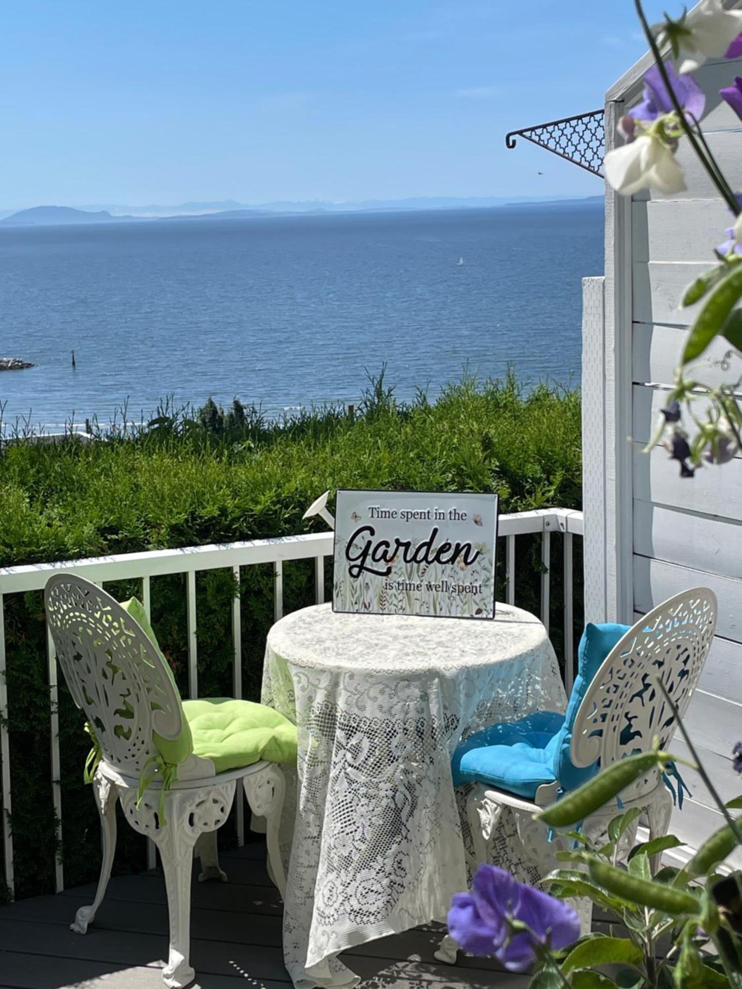 Donna'S Bed & Breakfast White Rock Eksteriør billede